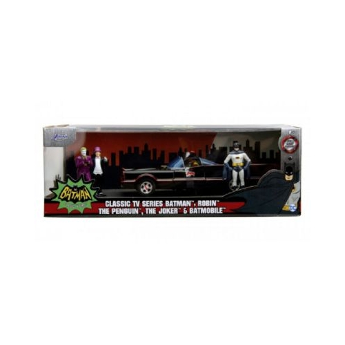Set masinuta metalica Batmobile 1 24 si 4 figurine