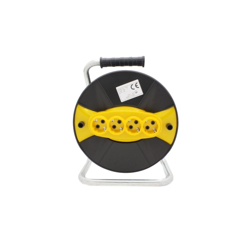 Tambur pentru rulat cablul electric cu priza