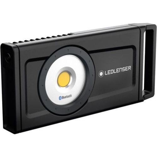 Lanterna-Lampa-Portabila-Control-de-pe-telefon-via-Bluetooth-reincarcabila-4500lm,-LEDLENSER-IF8R 