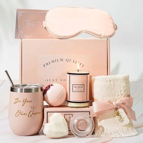 Setul Cadou pentru Femei “Relaxing Moments” 7 piese ideale pentru relaxare si rasfat